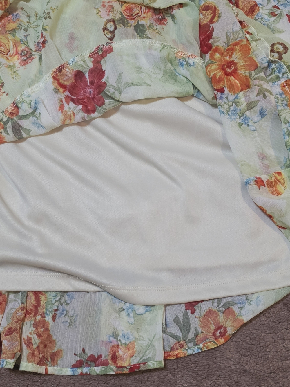 Figueroa & Flower Floral Tiered Smocked Midi Dress Size L NWT Size 10 - Picture 2 of 4
